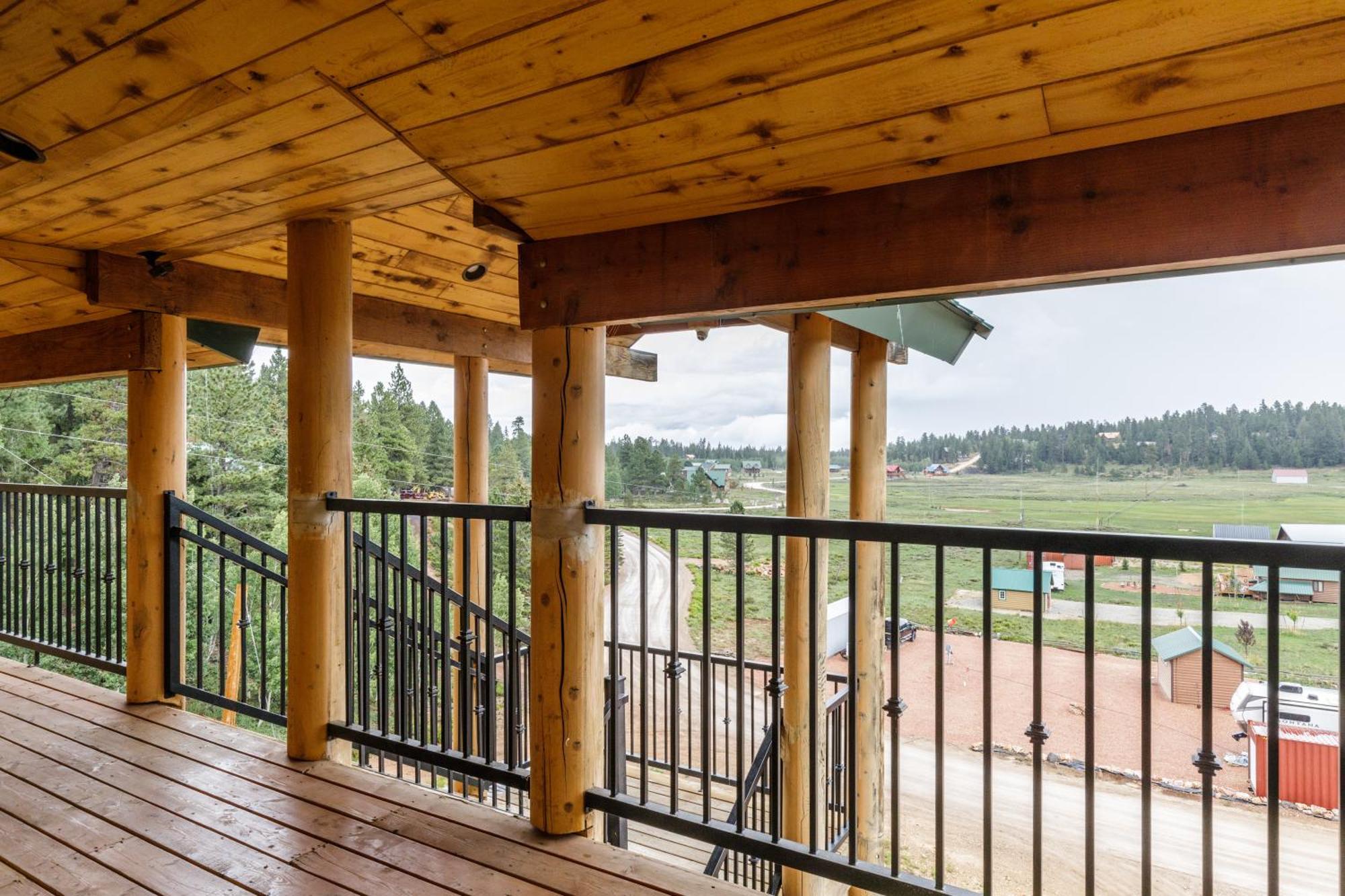 The Lodge At Duck Creek Duck Creek Village Exterior photo